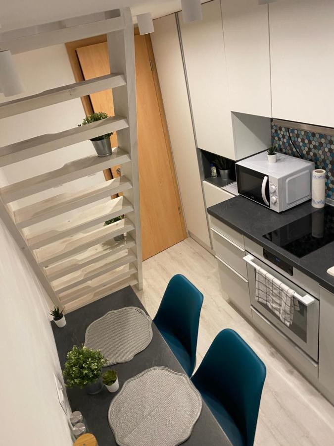 Downtown Mini Apartment Budapeste Exterior foto